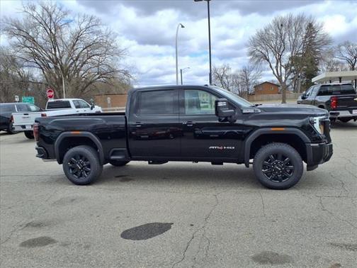 2025 GMC Sierra 3500 AT4