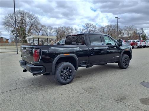 2025 GMC Sierra 3500 AT4