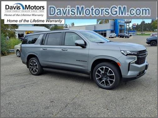 2023 Chevrolet Suburban RST