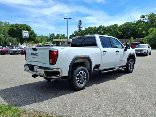 Summit White 2026 GMC Sierra 3500 Pro