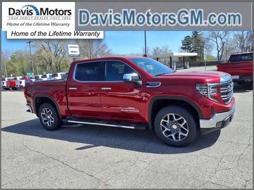 2025 GMC Sierra 1500 SLT