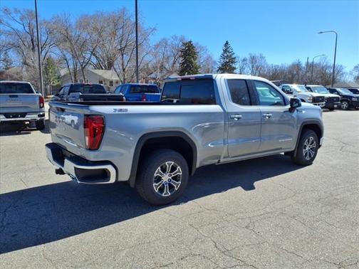2025 GMC Sierra 1500 SLE