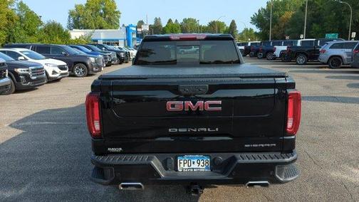 图4 2021年GMC Sierra 1500德纳里33