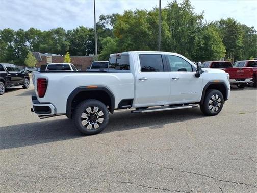 2026 GMC Sierra 3500 Denali