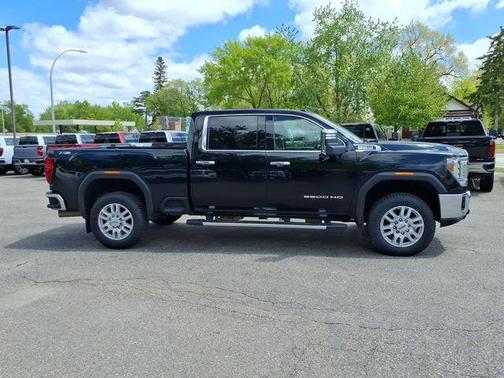 Onyx Black 2022 GMC Sierra 3500 SLT