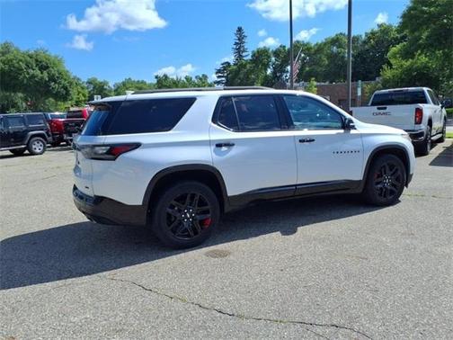 2021 Chevrolet Traverse Premier