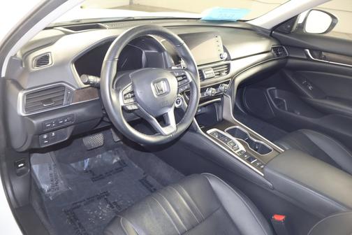 2022 Honda Accord Hybrid 