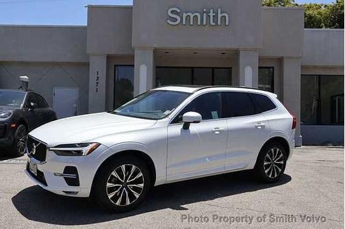 Crystal White 2023 Volvo XC60 Core