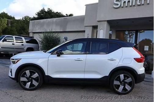 2023 Volvo XC40 Ultimate