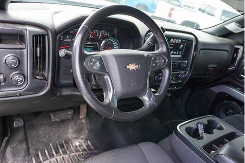 2017 Chevrolet Silverado 1500 2LT