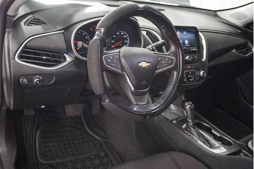 2019 Chevrolet Malibu RS