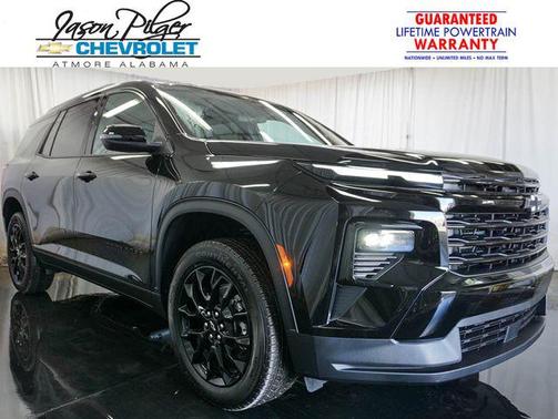 Mosaic Black Metallic 2026 Chevrolet Traverse LT