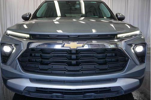 Sterling Gray Metallic 2024 Chevrolet Trailblazer LT
