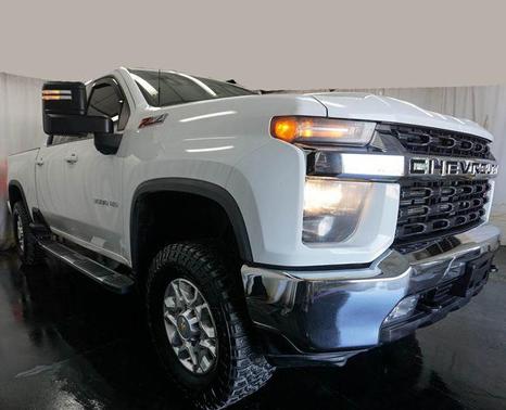 Summit White 2022 Chevrolet Silverado 2500 LT