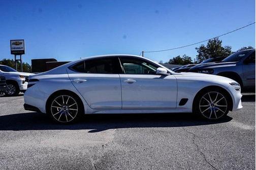 2023 Genesis G70 2.0T AWD
