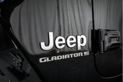 2023 Jeep Gladiator Overland