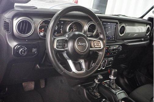2023 Jeep Gladiator Overland