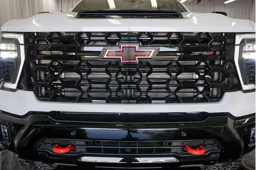 2025 Chevrolet Silverado 2500 4WD Crew Cab Standard Bed ZR2
