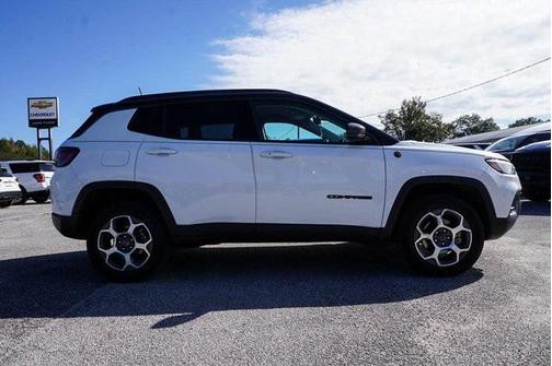 2022 Jeep Compass Trailhawk