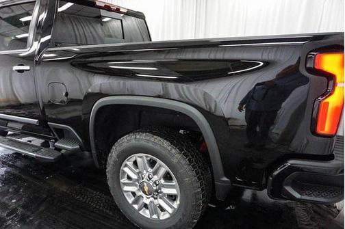 2025 Chevrolet Silverado 2500 High Country