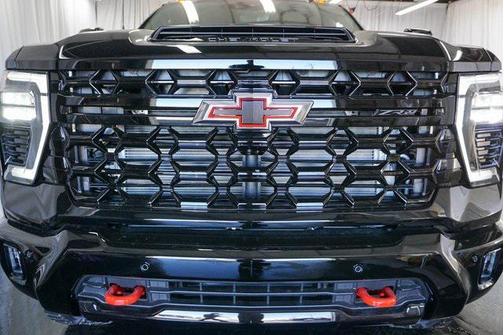 2026 Chevrolet Silverado 2500 ZR2