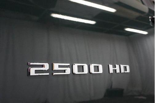 2026 Chevrolet Silverado 2500 ZR2