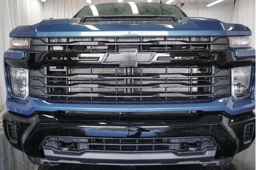 2025 Chevrolet Silverado 2500 Custom