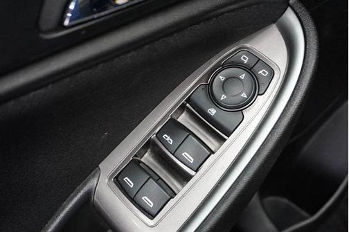 Mosaic Black Metallic 2023 Chevrolet Malibu FWD 1LT