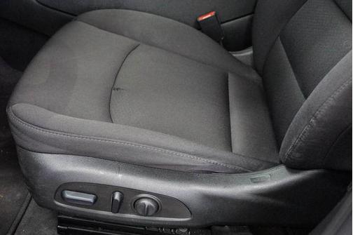 Mosaic Black Metallic 2023 Chevrolet Malibu FWD 1LT