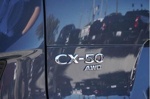 2024 Mazda CX-50 2.5 S Preferred Package