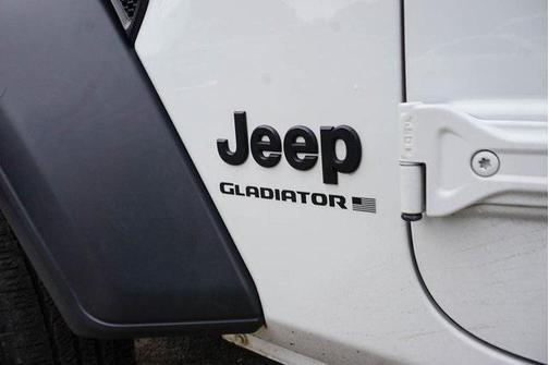 2023 Jeep Gladiator Sport S