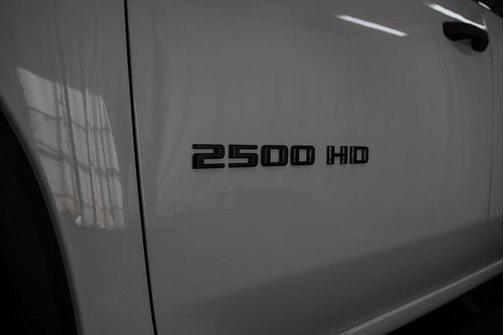 2026 Chevrolet Silverado 2500 Custom