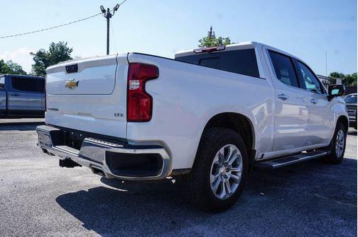 Crystal White Tricoat 2025 Chevrolet Silverado 1500 LTZ