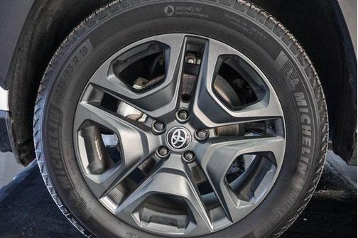 Ice Cap 2024 Toyota RAV4 Adventure