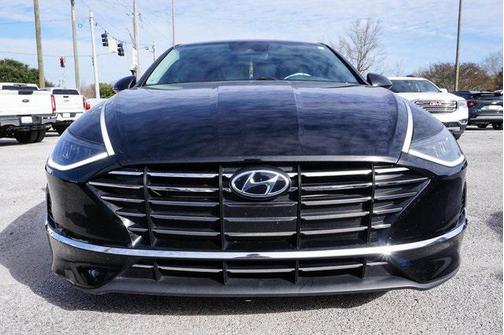 2022 Hyundai SONATA SE