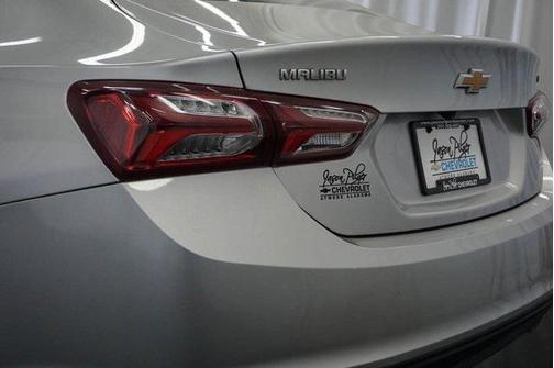 2020 Chevrolet Malibu FWD LT