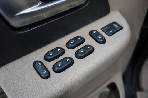 2003 Ford Expedition Eddie Bauer