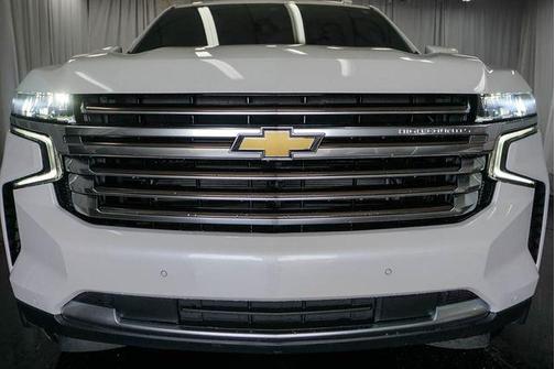 Iridescent Pearl Tricoat 2024 Chevrolet Tahoe 4WD High Country