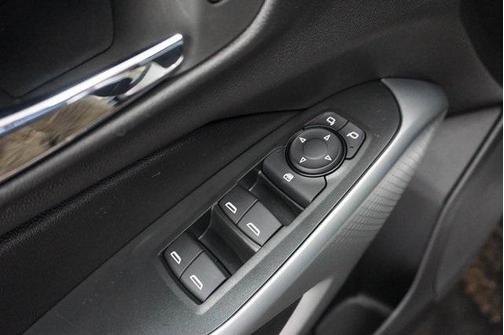 2026 Chevrolet Trax FWD 1RS