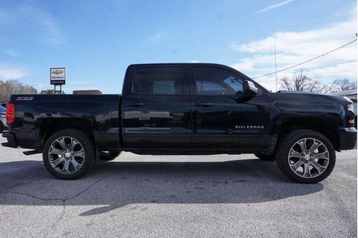 2017 Chevrolet Silverado 1500 2LT