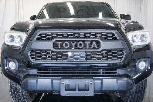 2020 Toyota Tacoma SR5