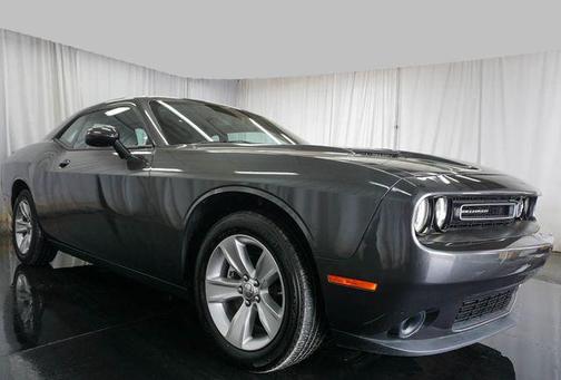 Granite Pearlcoat 2023 Dodge Challenger SXT