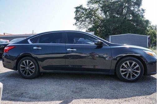 2017 Nissan Altima 2.5 SV