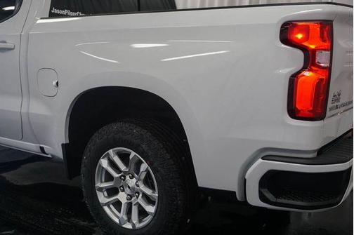 Summit White 2026 Chevrolet Silverado 1500 RST