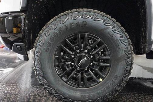 2026 Chevrolet Silverado 2500 ZR2