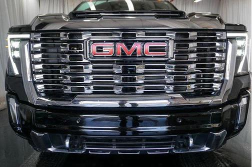 2024 GMC Sierra 2500 Denali