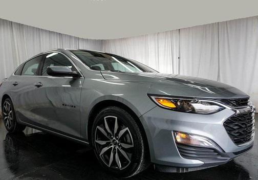 2025 Chevrolet Malibu FWD RS