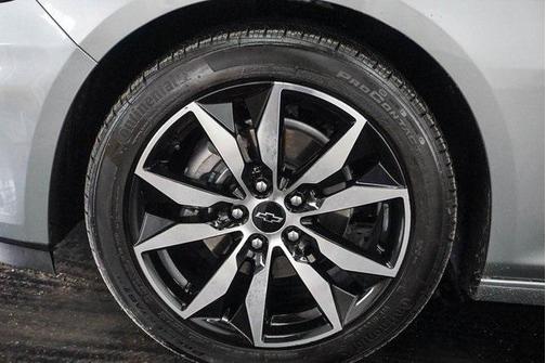 2025 Chevrolet Malibu FWD RS