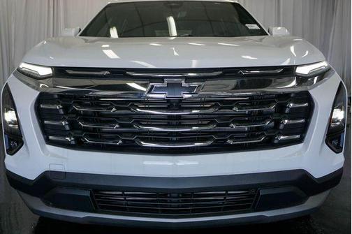 Summit White 2026 Chevrolet Equinox 1LT