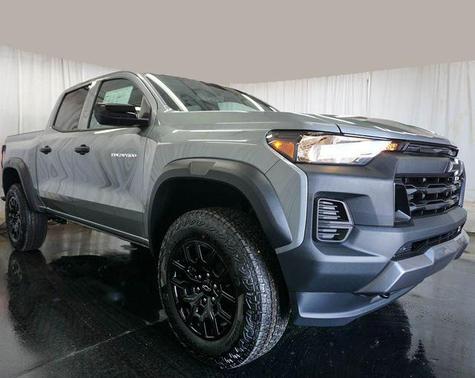 Sterling Gray Metallic 2026 Chevrolet Colorado Trail Boss